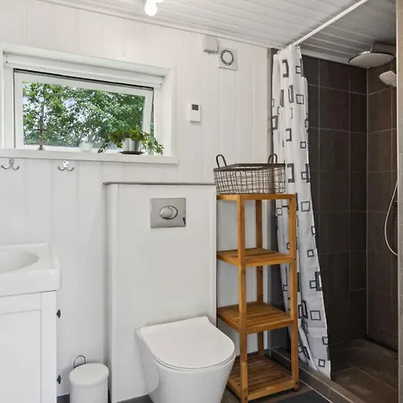 Lovely Summer House Close To Stillinge Beach, Slagelse