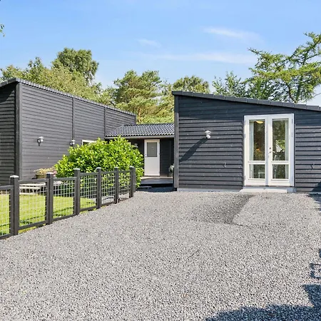 Lovely Summer House Close To Stillinge Beach, * Slagelse