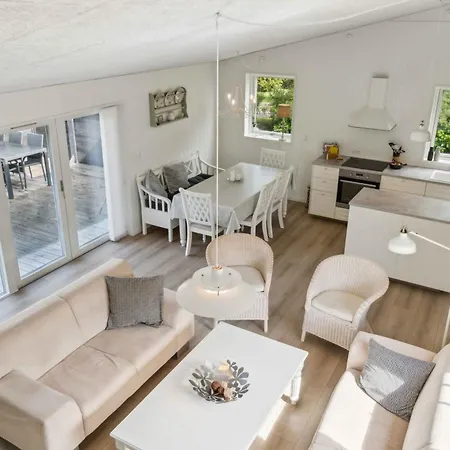 Lovely Summer House Close To Stillinge Hébergement de vacances Slagelse