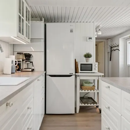 Lovely Summer House Close To Stillinge Hébergement de vacances Slagelse
