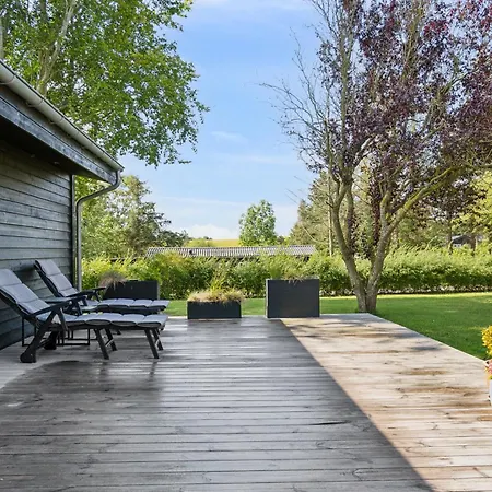 Lovely Summer House Close To Stillinge Hébergement de vacances Slagelse