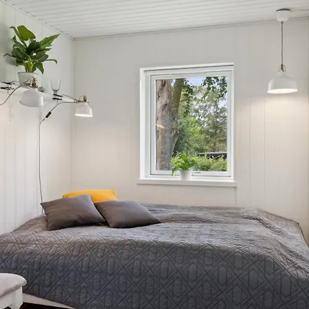 Lovely Summer House Close To Stillinge Hébergement de vacances Slagelse