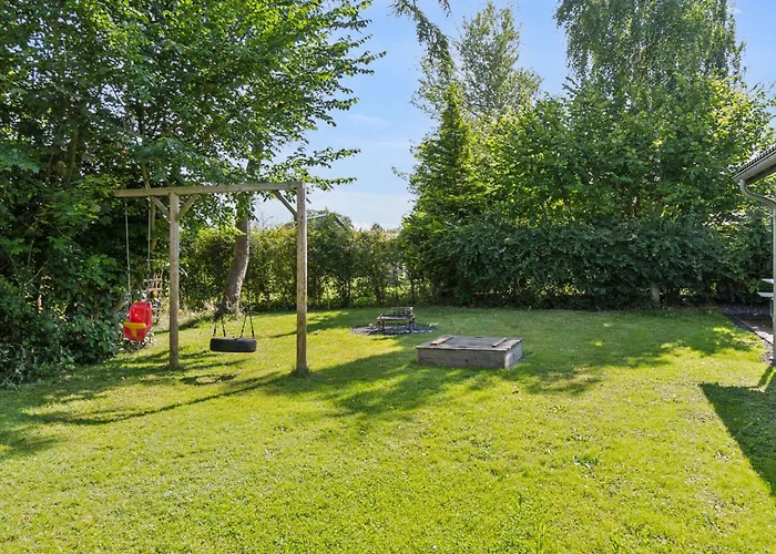Lovely Summer House Close To Stillinge Ferienhaus Slagelse