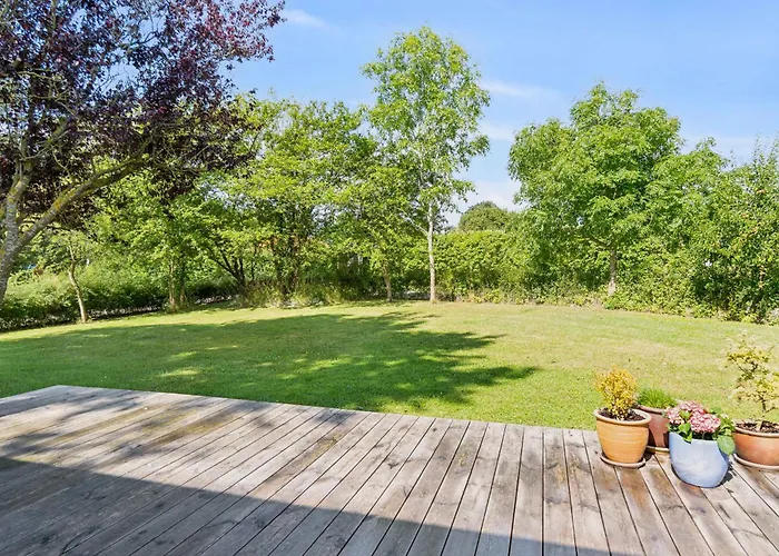 Lovely Summer House Close To Stillinge *
