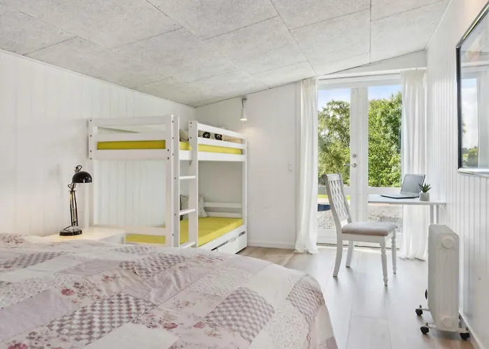 Lovely Summer House Close To Stillinge Ferienhaus *